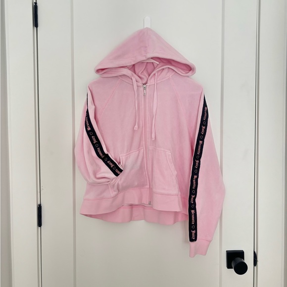 ‼️SOLD‼️ Juicy Couture Sweater - Picture 2 of 6